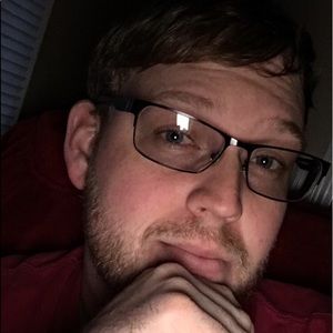 Meet your Posher, Cory